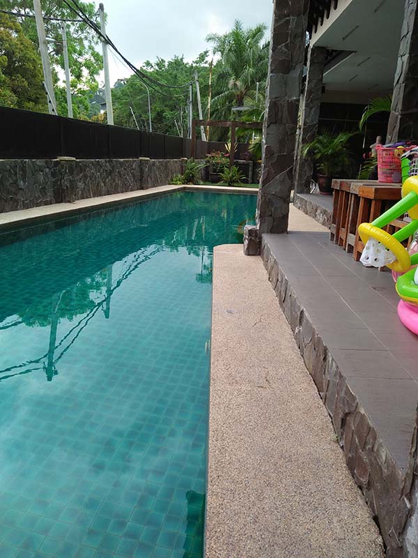pool